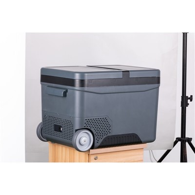 Přenosný venkovní hluboký mrazák pro auto